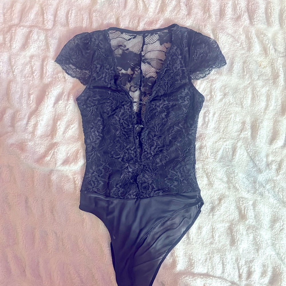 Women’s bodysuit